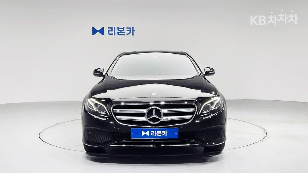 Mercedes-Benz E-Клас (W213)E220d Avantgarde