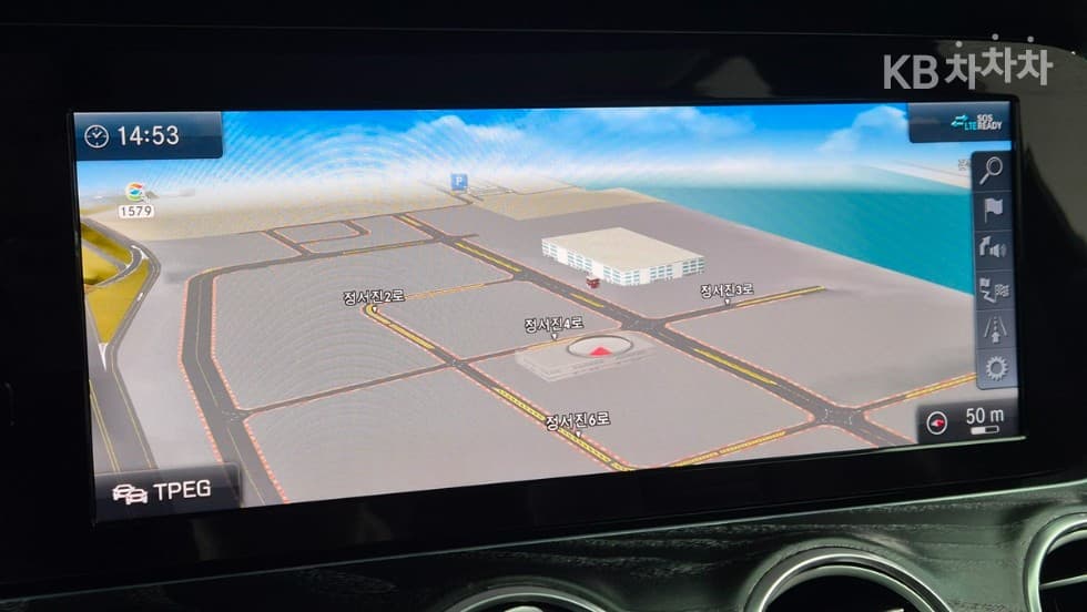 Mercedes-Benz E-Клас (W213)E220d Avantgarde - 15