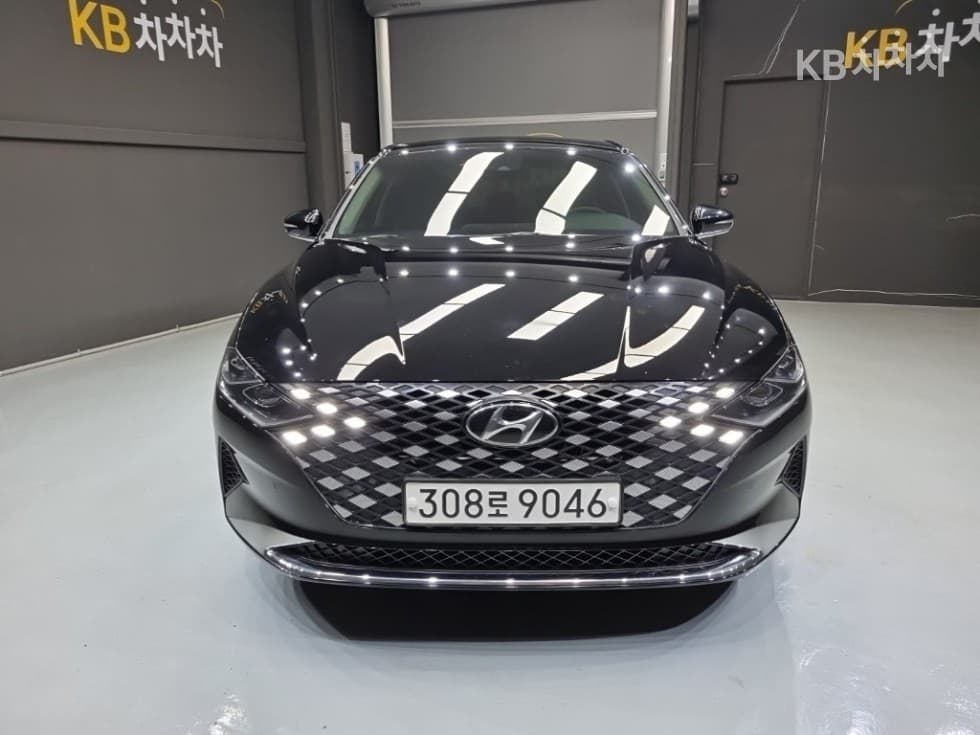 Хюндай The New (фейслифт) Grandeur (Azera) LPi 3.0 Рент-а-кар Premium - Image 1