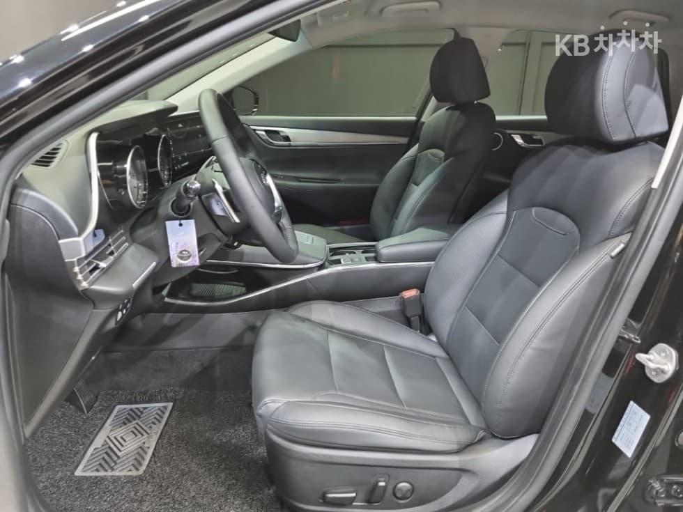 Хюндай The New (фейслифт) Grandeur (Azera)LPi 3.0 Рент-а-кар Premium - 17