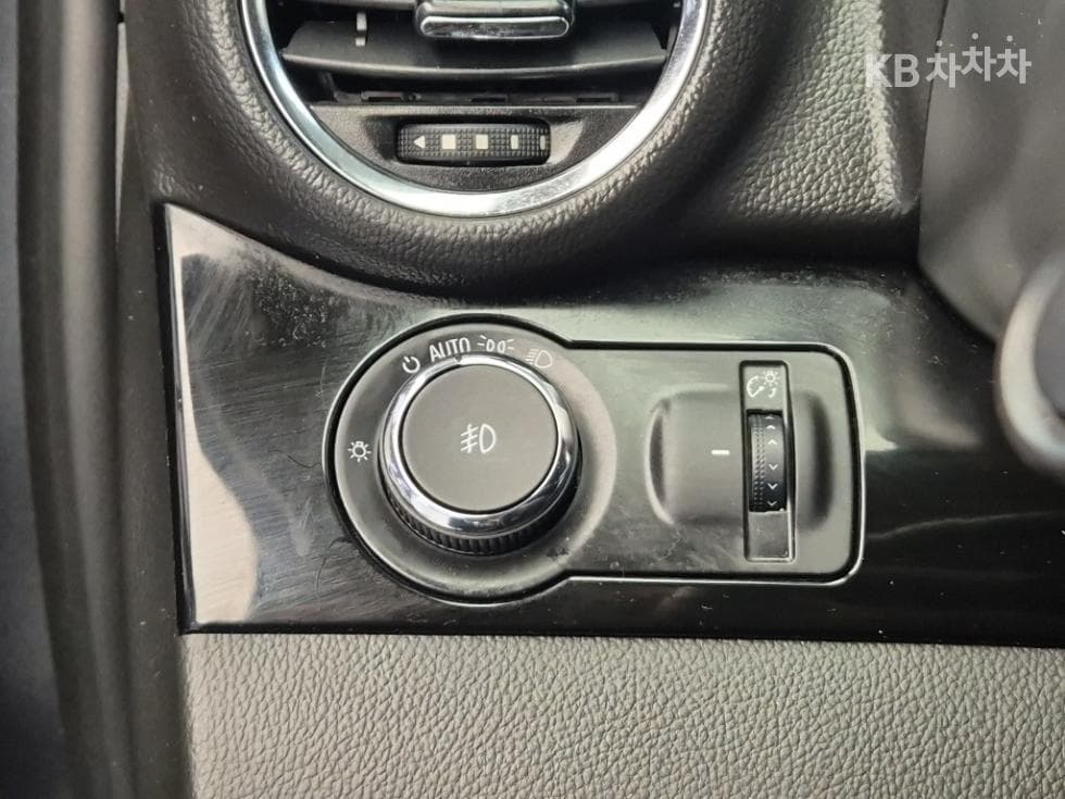 Джи Ем Корея Chevrolet OrlandoLPG LT Premium - 15