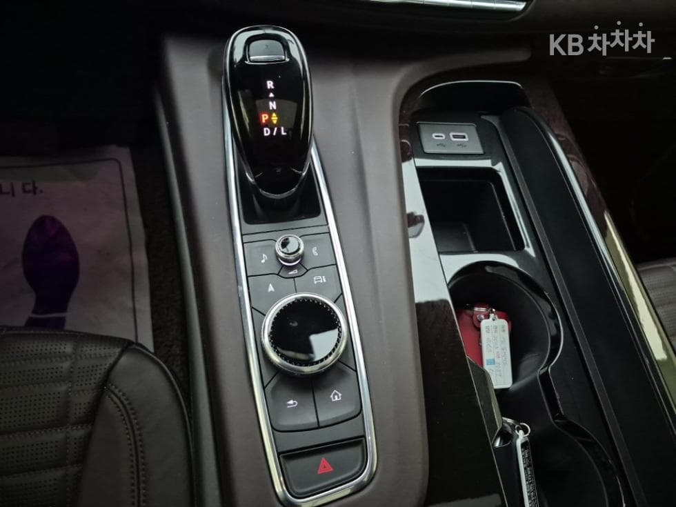 캐딜락 ESCALADE(5세대)6.2 V8 ESV Sport Platinum - 8