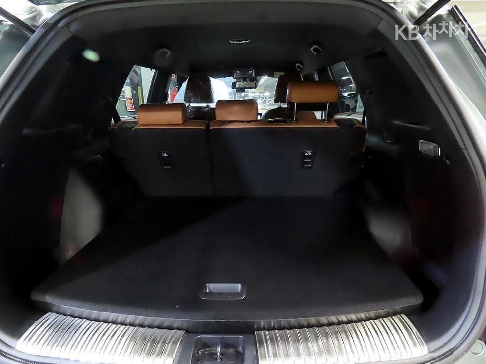 KG Mobility 토레스(J100)1.5 GDI Turbo T7 - 17