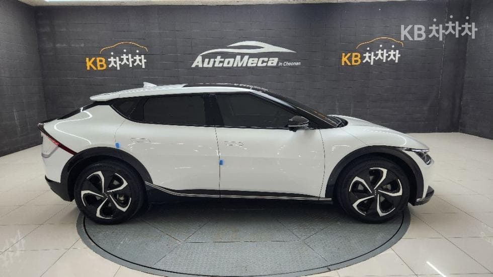 Kia EV6롱 레Seater지 2WD 어스 - 2