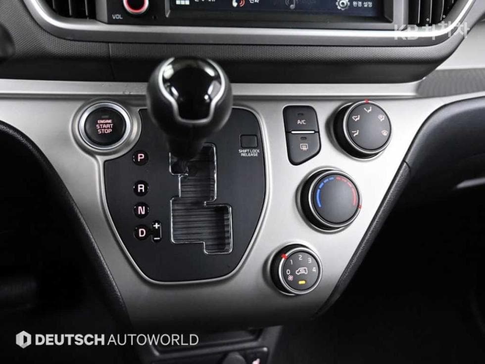 Киа The New (фейслифт) Рей (ван)1.0 Бензин Престиж - 9