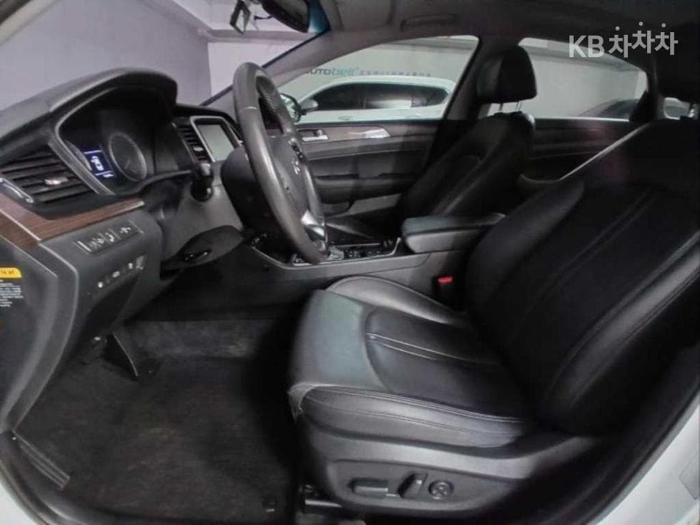 Hyundai Sonata New Rise2.0 Modern - 7