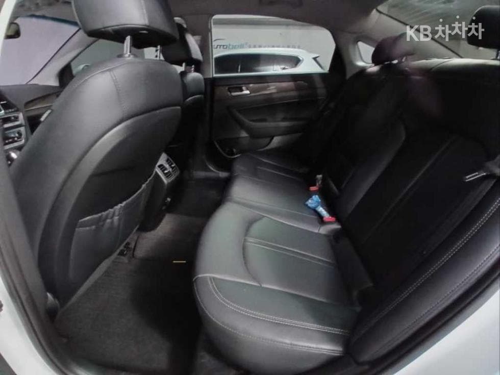 Hyundai Sonata New Rise2.0 Modern - 8