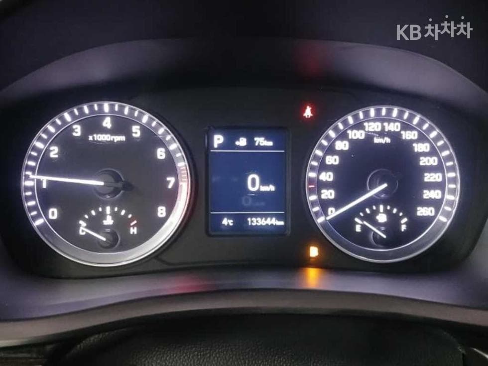 Hyundai Sonata New Rise2.0 Modern - 11