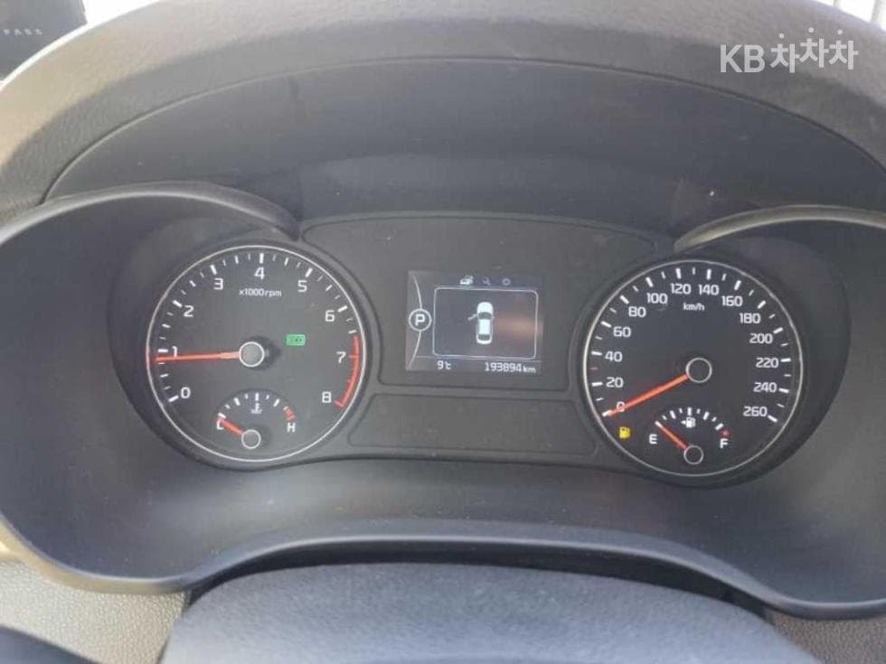 Kia K5 Second generationRental car 2.0 LPI SX Prestige - 12