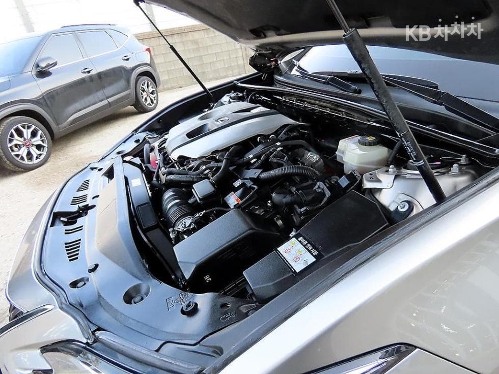 Lexus New 제너Ray (van)션 ES300h Supreme - 19