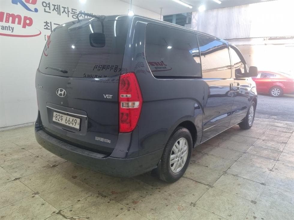 Хюндай The New (фейслифт) 그랜드 Star렉스Ван 5-местен Modern - 6