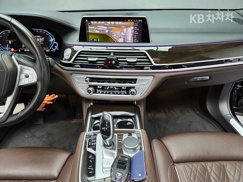 BMW 7시리즈 (G11)745Le sDrive Design Pure Excellence - 8