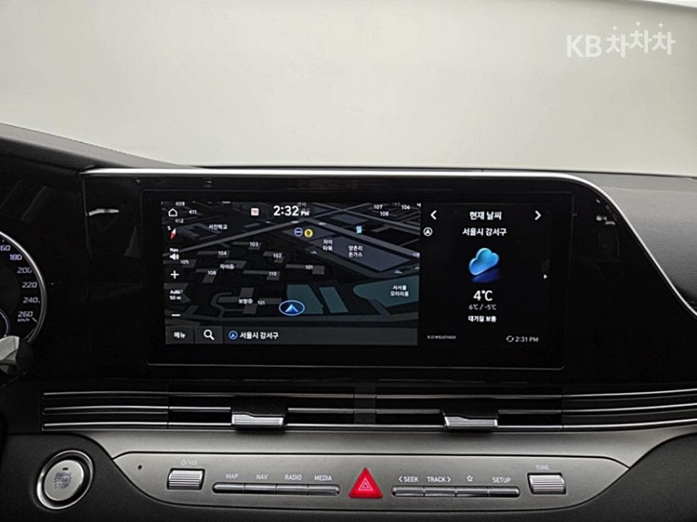 Hyundai The New (facelift) Grandeur (Azera)LPi 3.0 Rental car Modern - 19