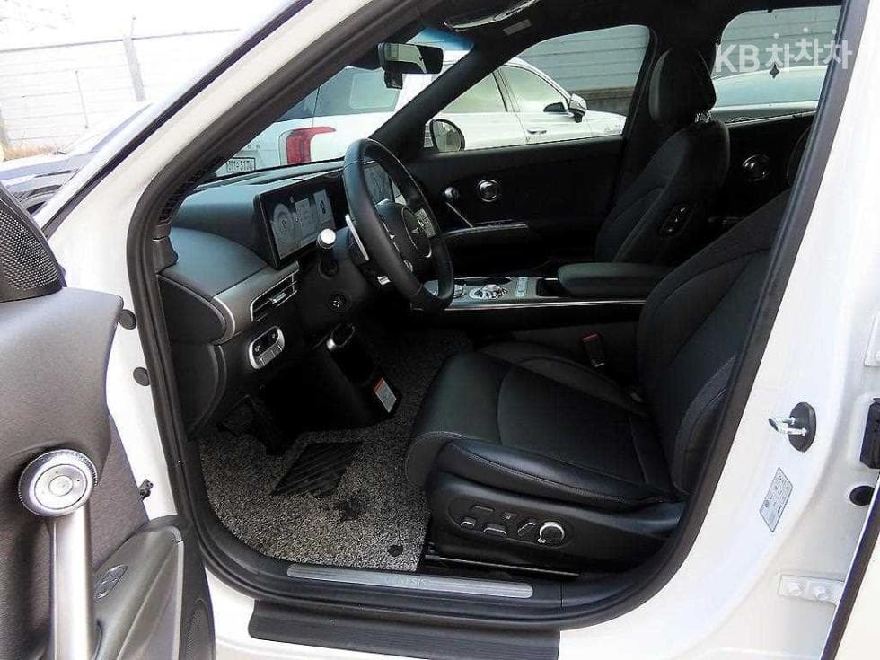 Genesis GV60Standard 2WD Standard - 5