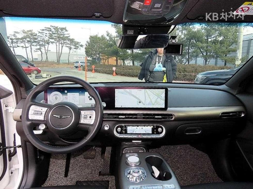 Genesis GV60Standard 2WD Standard - 7