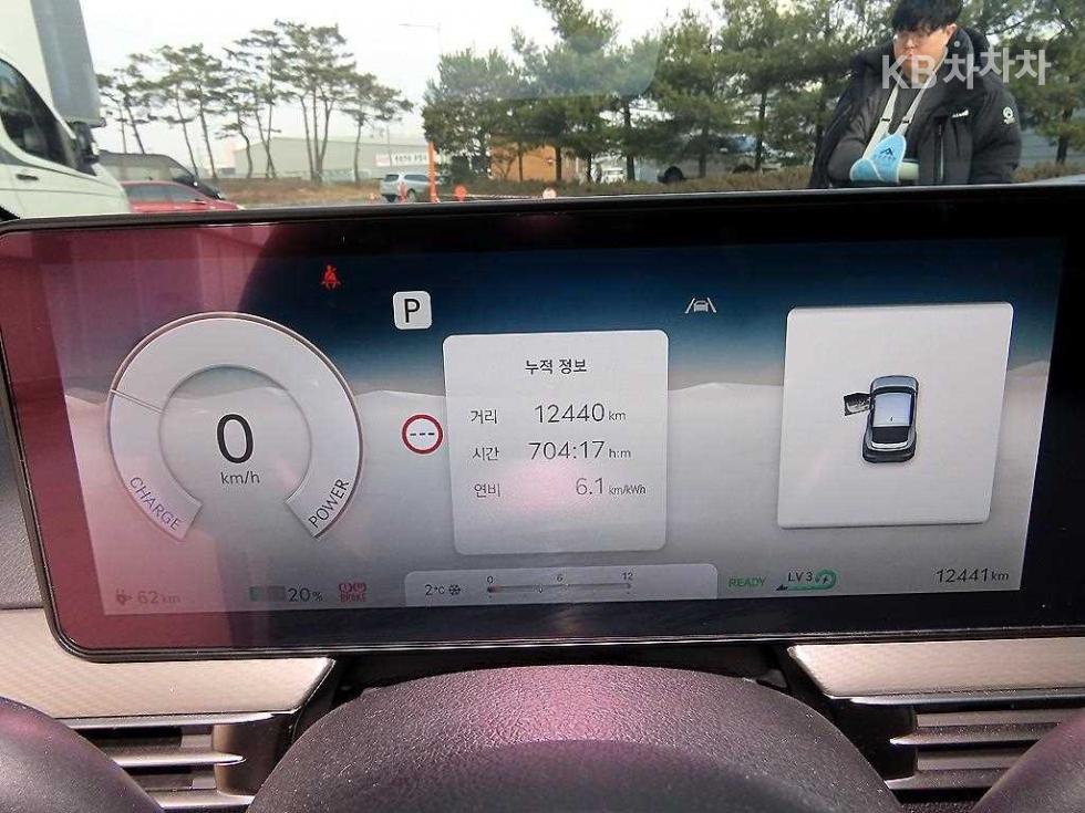 Genesis GV60Standard 2WD Standard - 9