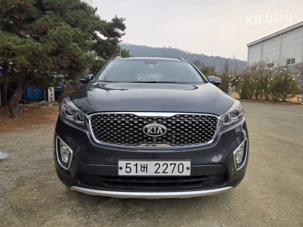 Киа All NewSorento Дизел 2.2 2WD Noblesse Специал (специален признак/издание) - Image 1