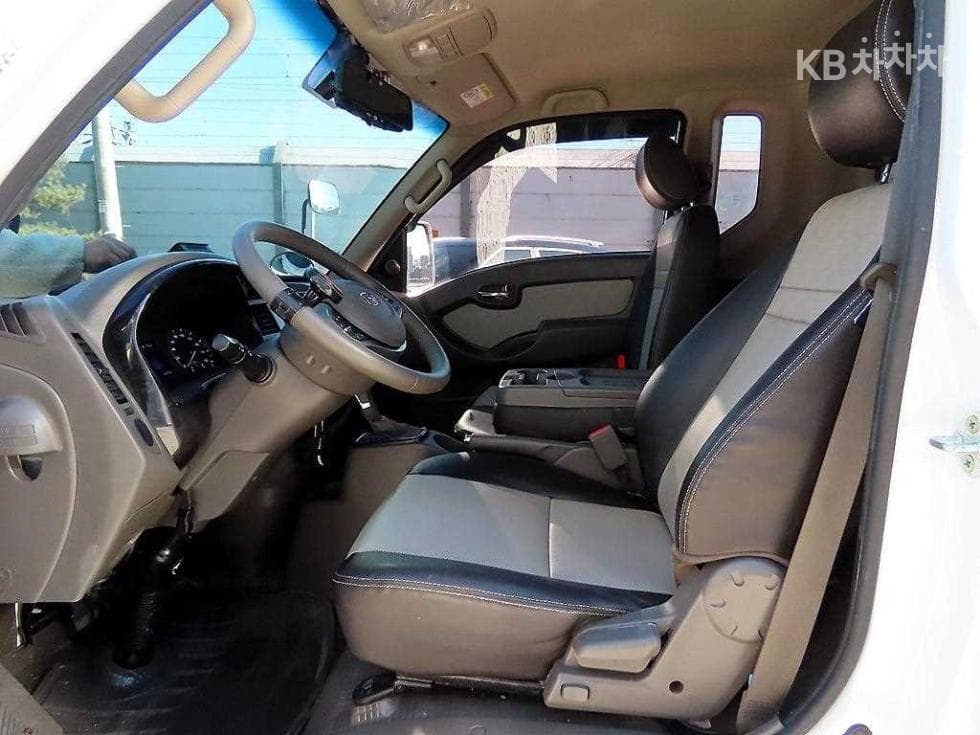 Hyundai Porter 2Extra Long 하이Box Truck Super Cab Smart - 7