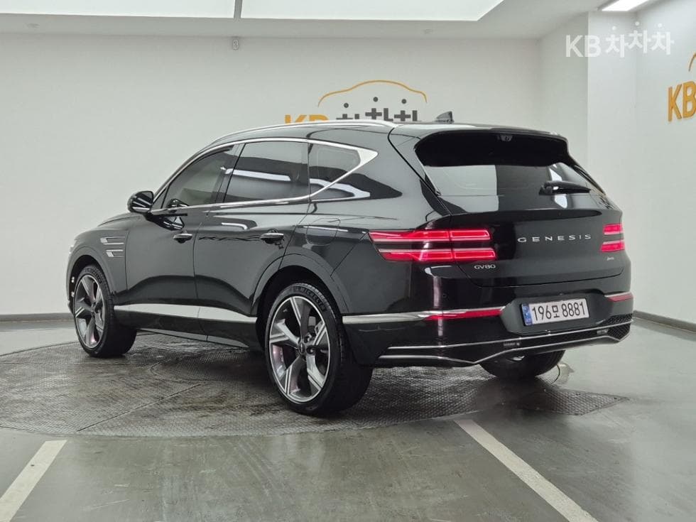 Genesis GV802.5 Turbo Gasoline AWD - 3
