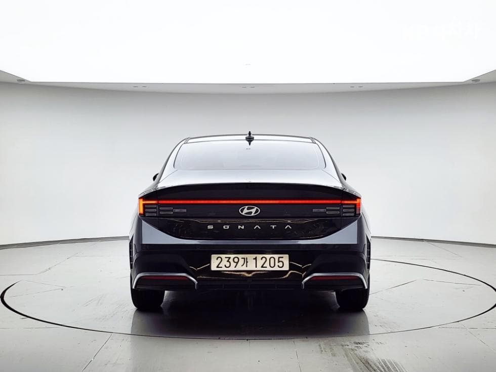 Hyundai Sonata The Edge (Sonata facelift) Hybrid(DN8)2.0 HEV Premium - 4