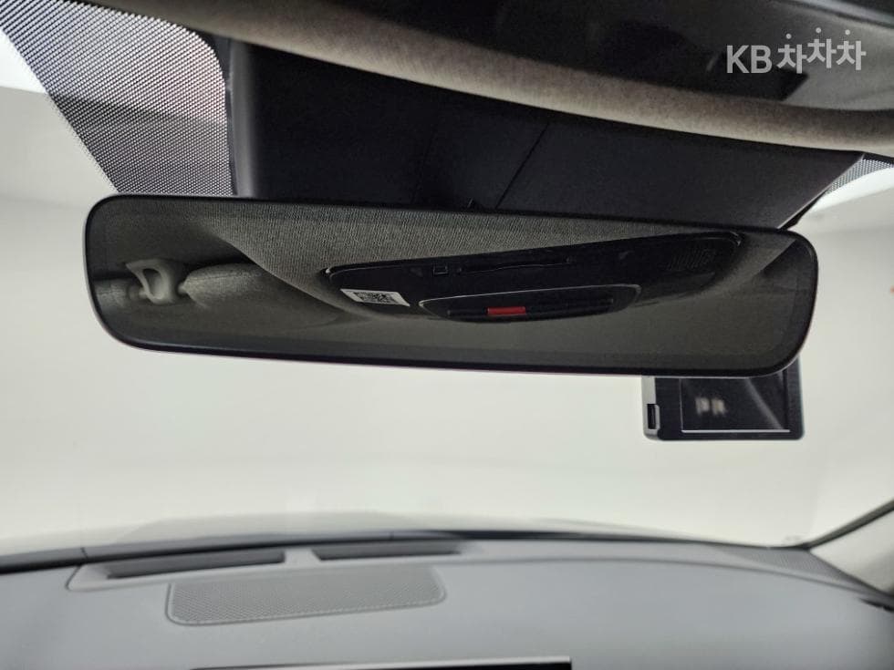 Hyundai Sonata The Edge (Sonata facelift) Hybrid(DN8)2.0 HEV Premium - 11