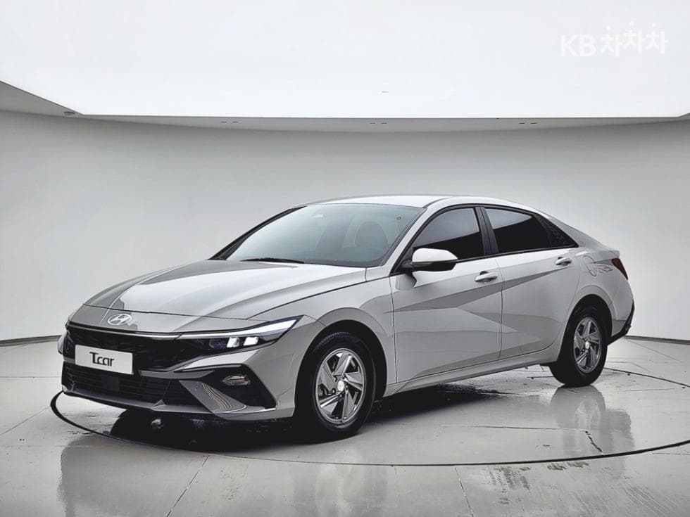 Hyundai The New (facelift) Avante (Elantra) (CN7) 1.6 Gasoline Smart - Image 1