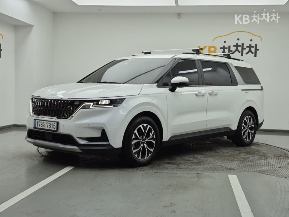 Киа Канивал 4-то поколение D2.2 9-местен Престиж - Image 1