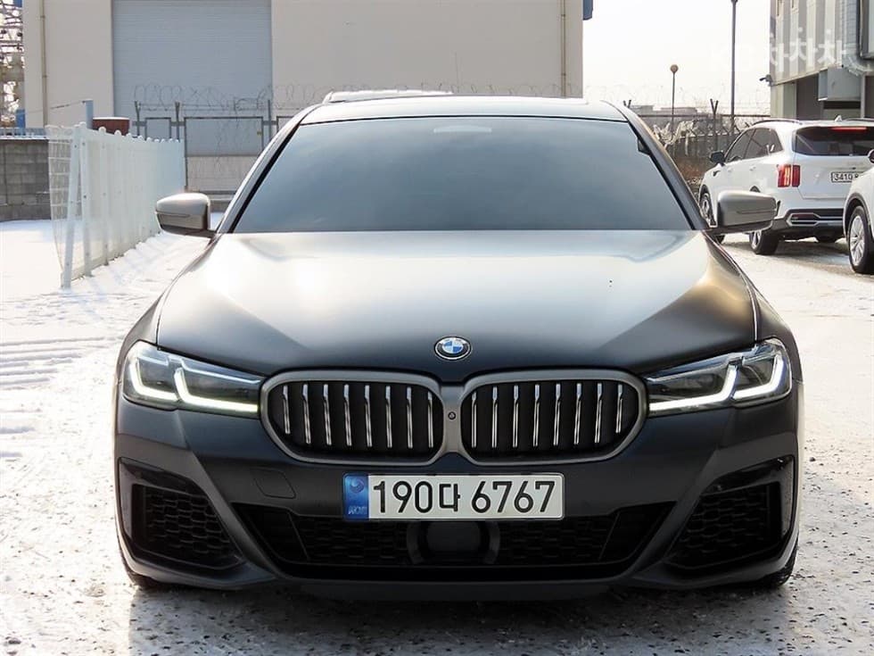 BMW 올Нов5 Серия (G30)M550i xDrive