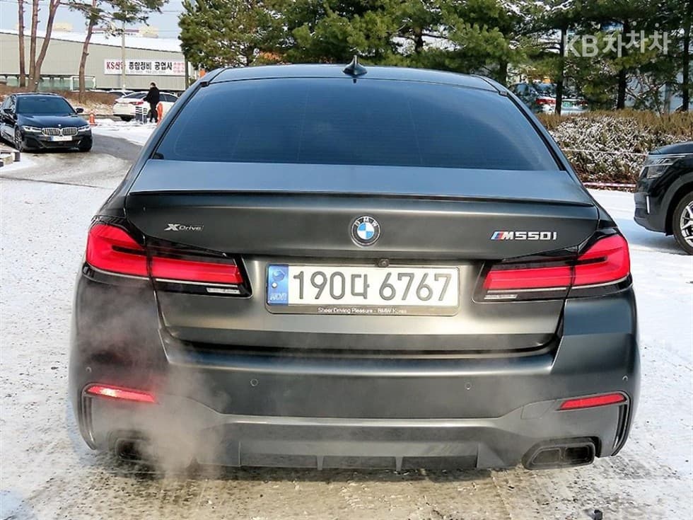 BMW 올Нов5 Серия (G30)M550i xDrive - 4