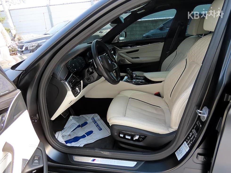 BMW 올Нов5 Серия (G30)M550i xDrive - 5