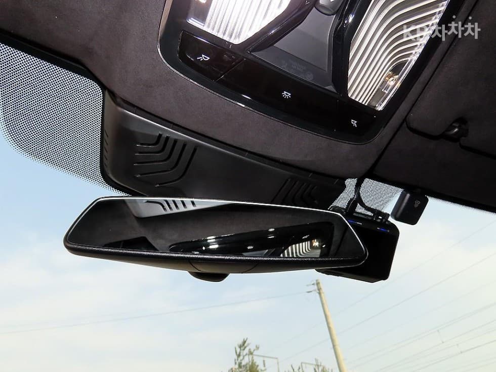 BMW 올Нов5 Серия (G30)M550i xDrive - 15