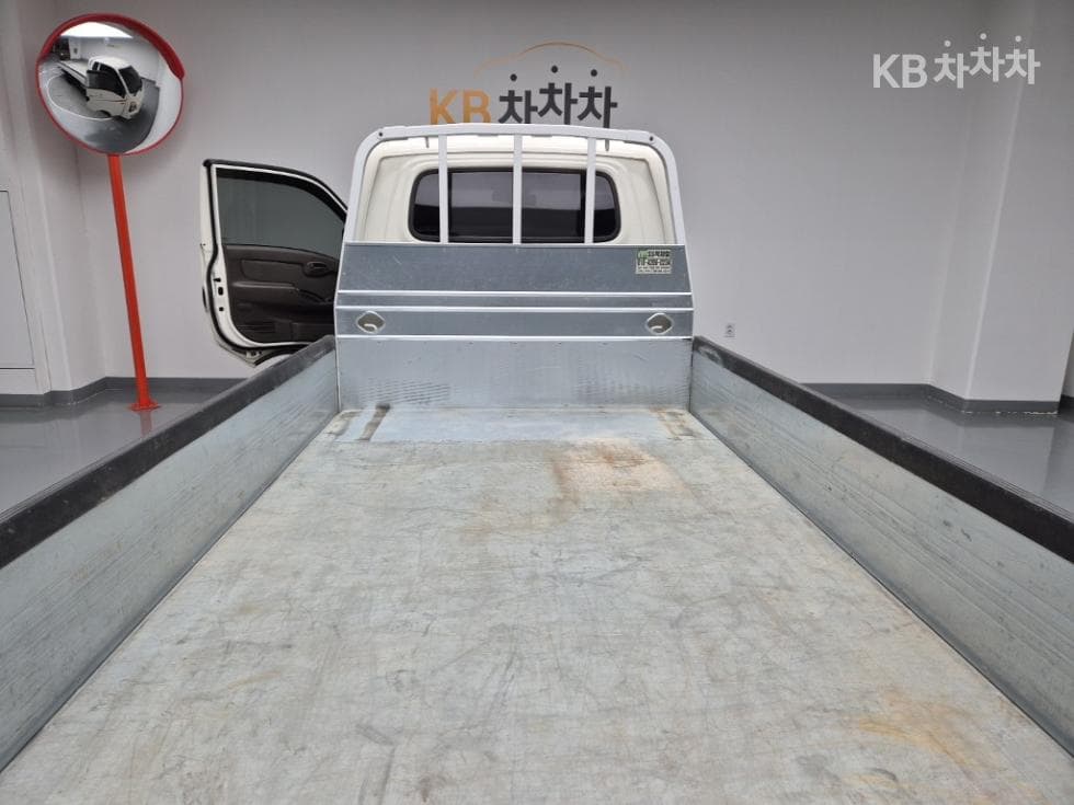 Хюндай Porter 2Удължено междуосие Super Cab CRDi SUP Стандартен - 16