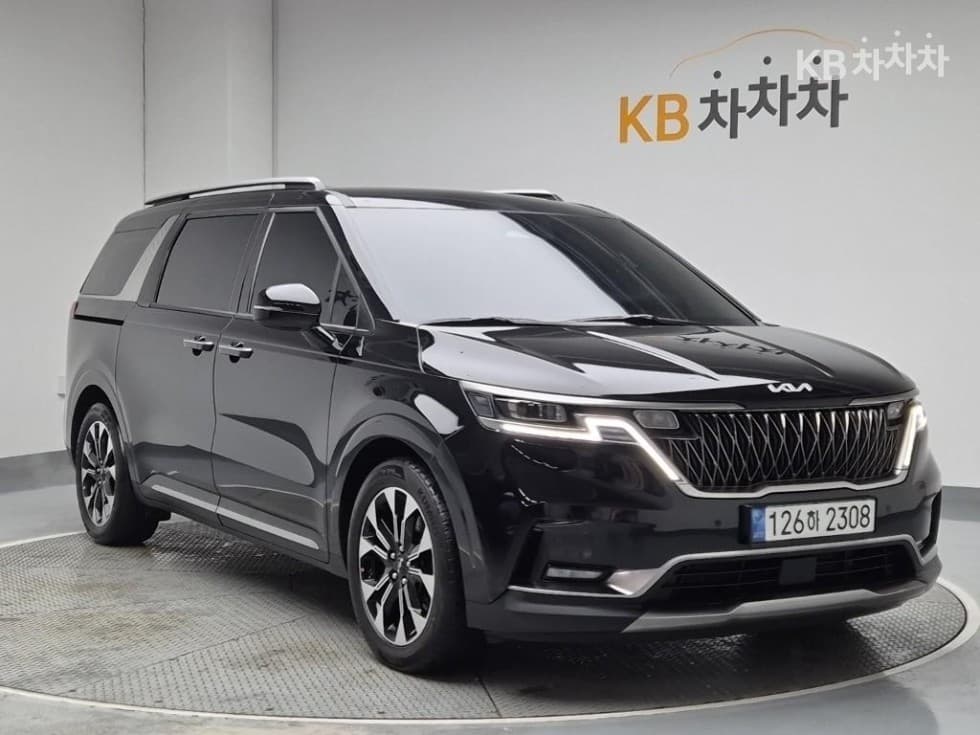 Kia Carnival 4th generationG3.5 GDI 9-seater Signature - 4