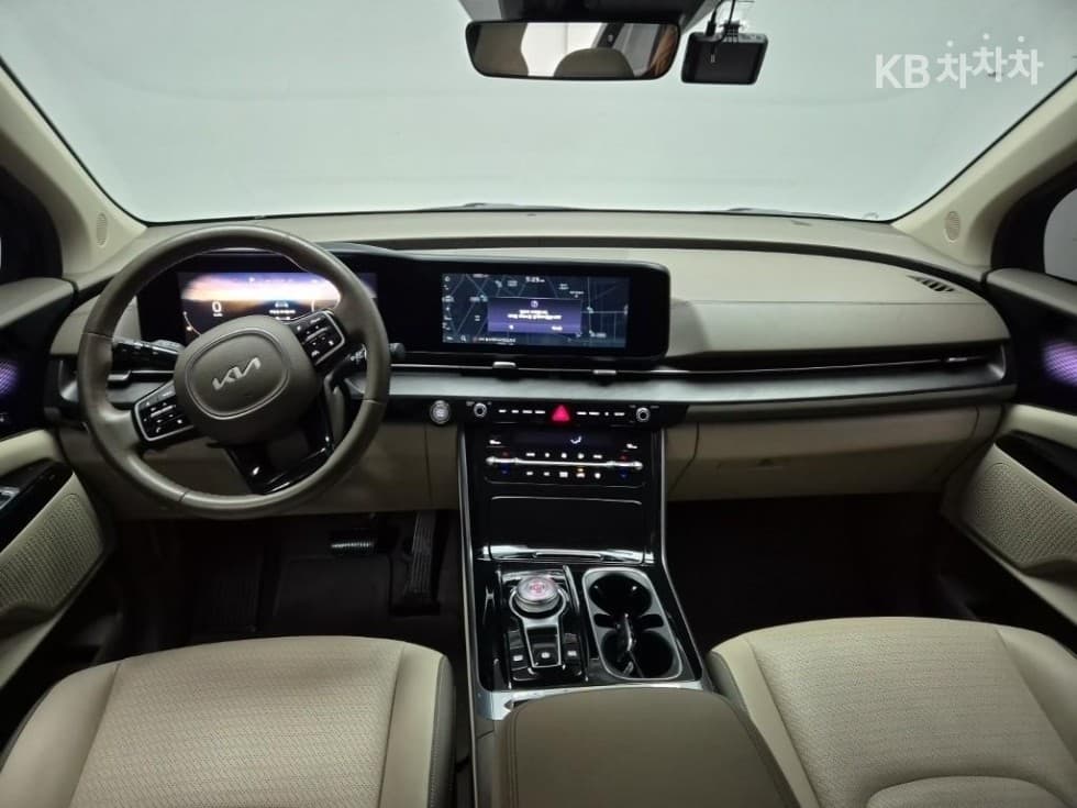 Kia Carnival 4th generationG3.5 GDI 9-seater Signature - 7