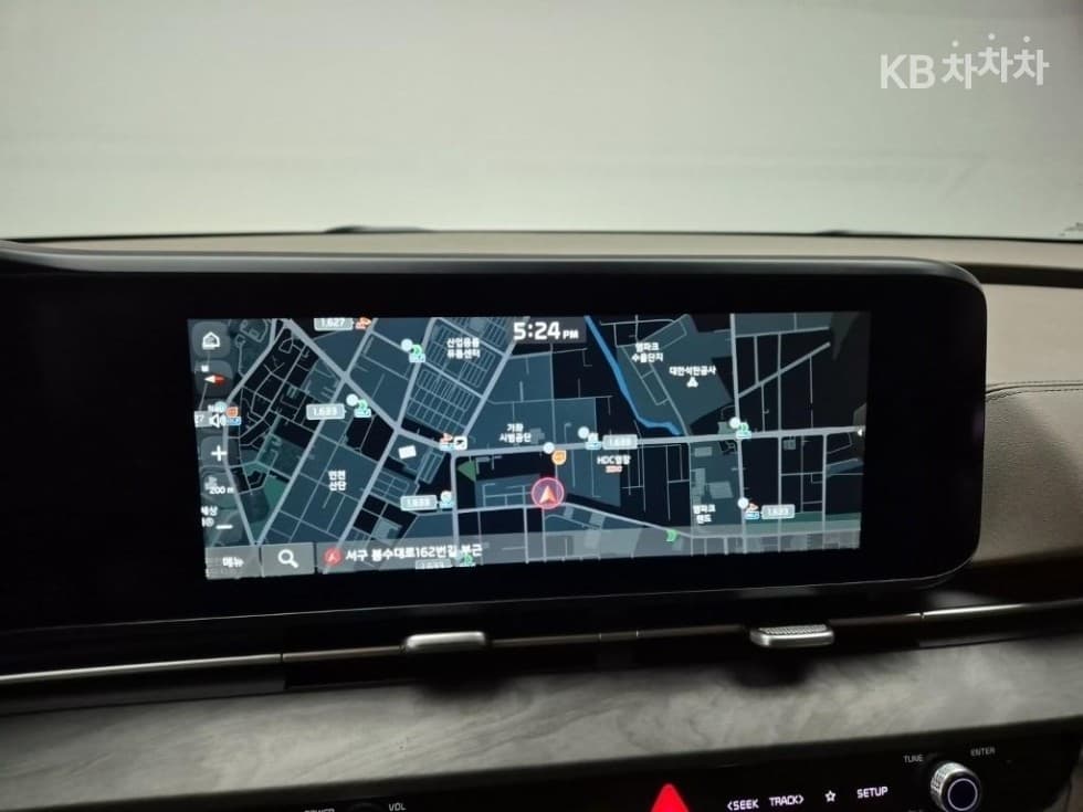 Kia Carnival 4th generationG3.5 GDI 9-seater Signature - 13