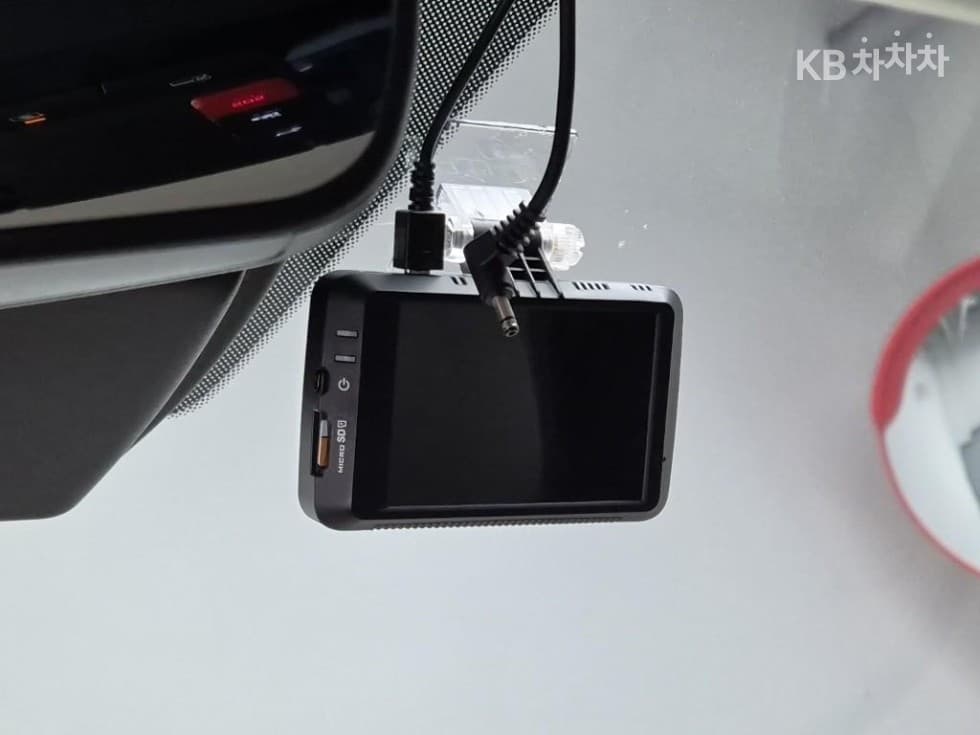 Kia Carnival 4th generationG3.5 GDI 9-seater Signature - 16