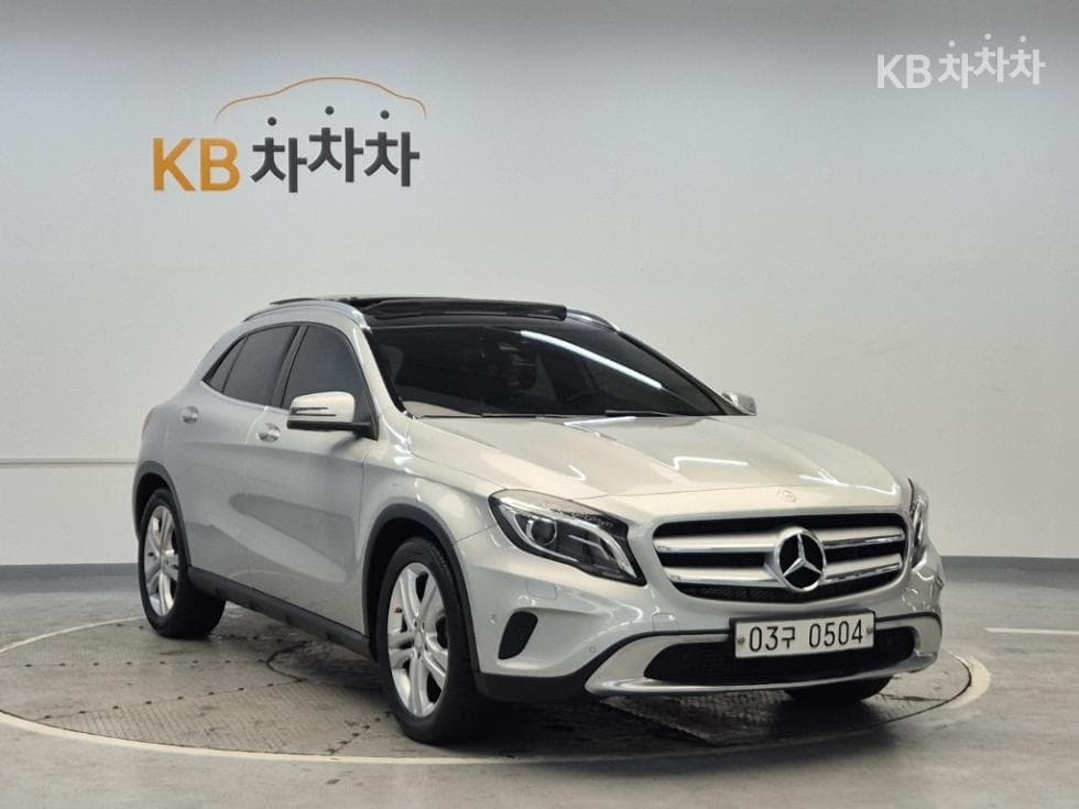 Mercedes-Benz GLA X156GLA200 d 4매틱 - 4