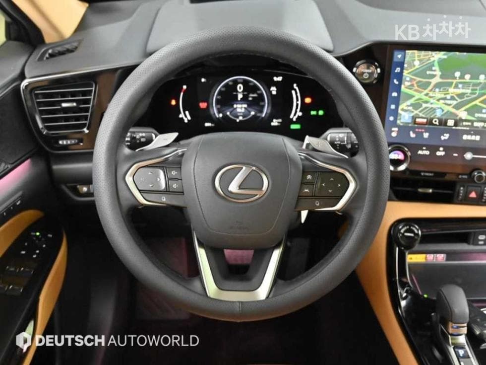 Lexus NX (Lexus SUV)(AZ20)350h Luxury - 13