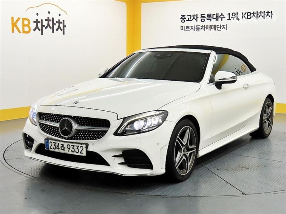 Mercedes-Benz The New (фейслифт) C-Клас C200 Cabriolet - Image 1