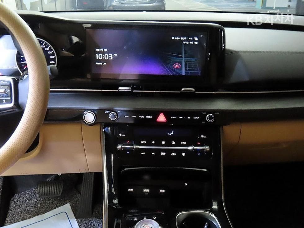 Kia Carnival 4th generationG3.5 GDI 9-seater Noblesse - 12