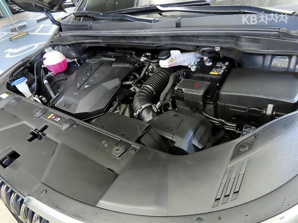 Kia Carnival 4th generationG3.5 GDI 9-seater Noblesse - 19