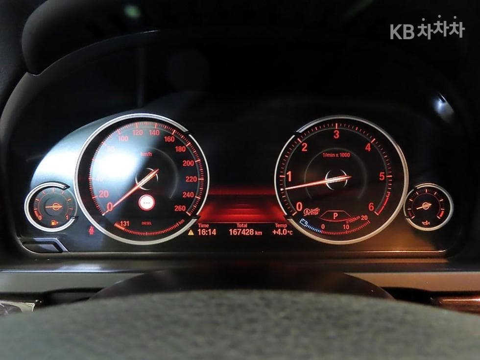 BMW Нов7시리즈730d xDrive F01 - 9