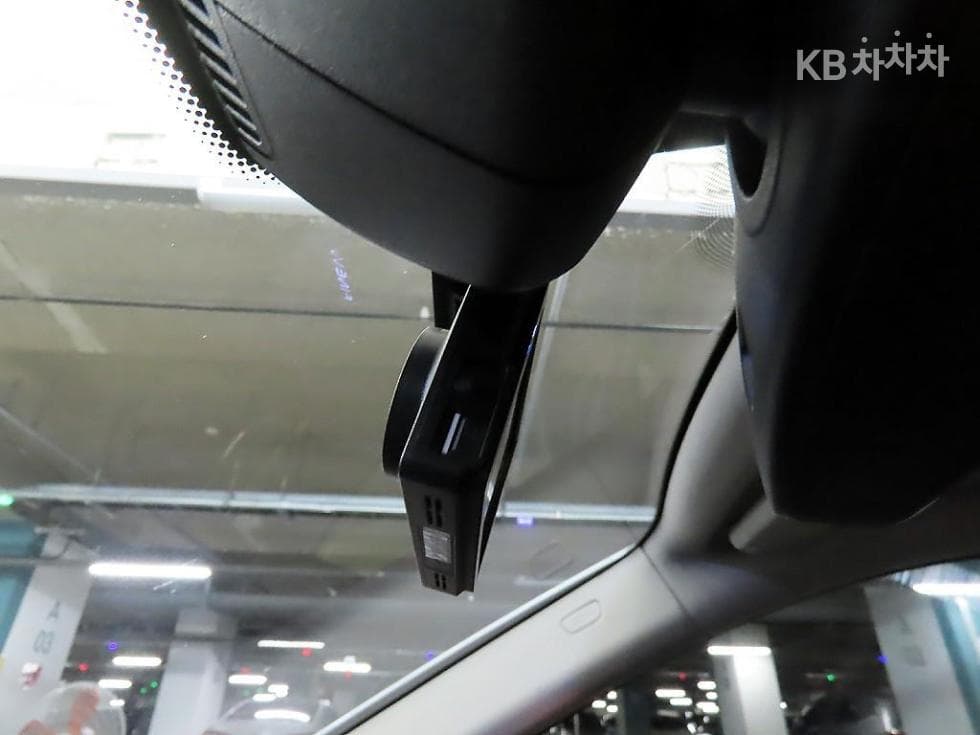 BMW Нов7시리즈730d xDrive F01 - 15