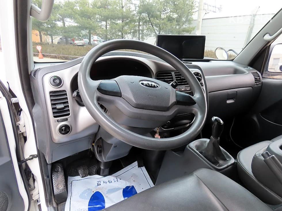 Kia Bongo 3 (light truck)1 Ton Box Truck King Cab 하이Top (Cargo) - 8