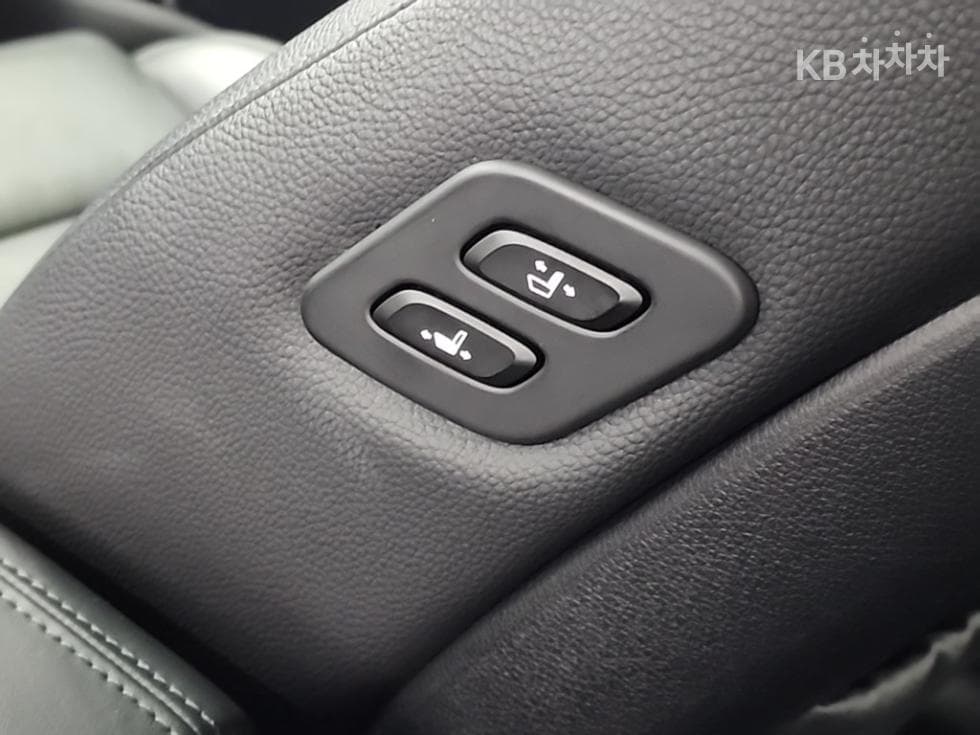 Киа K7 Premiere Хибрид2.4 HEV Noblesse - 13