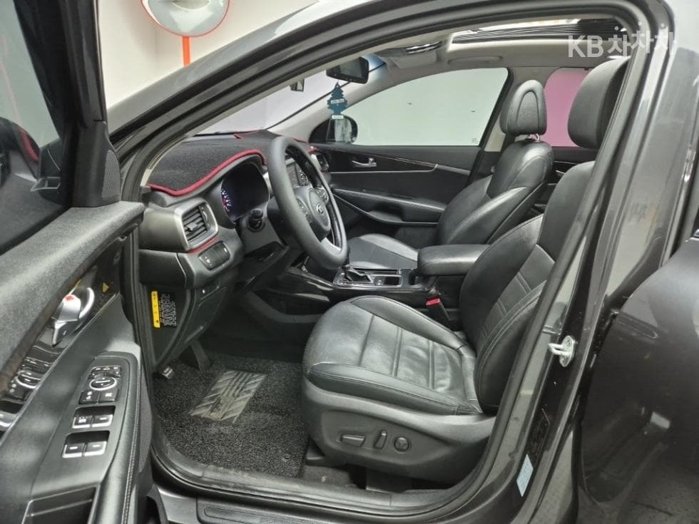 Kia All NewSorentoDiesel 2.2 2WD Prestige - 8