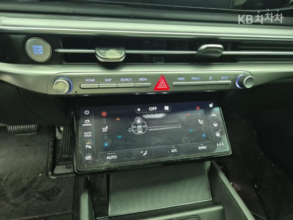 Hyundai The All New Grandeur (Azera)3.5 LPG 택시 High-end Type - 10