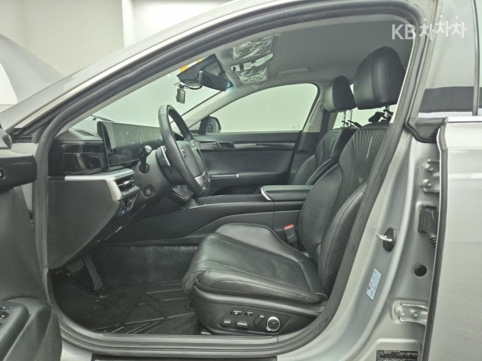 Hyundai The All New Grandeur (Azera)3.5 LPG 택시 High-end Type - 11