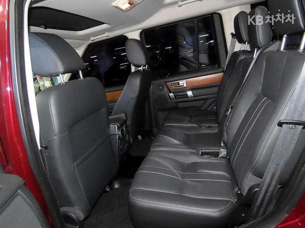 Land Rover 디스커버리43.0 SDV6 SE - 7