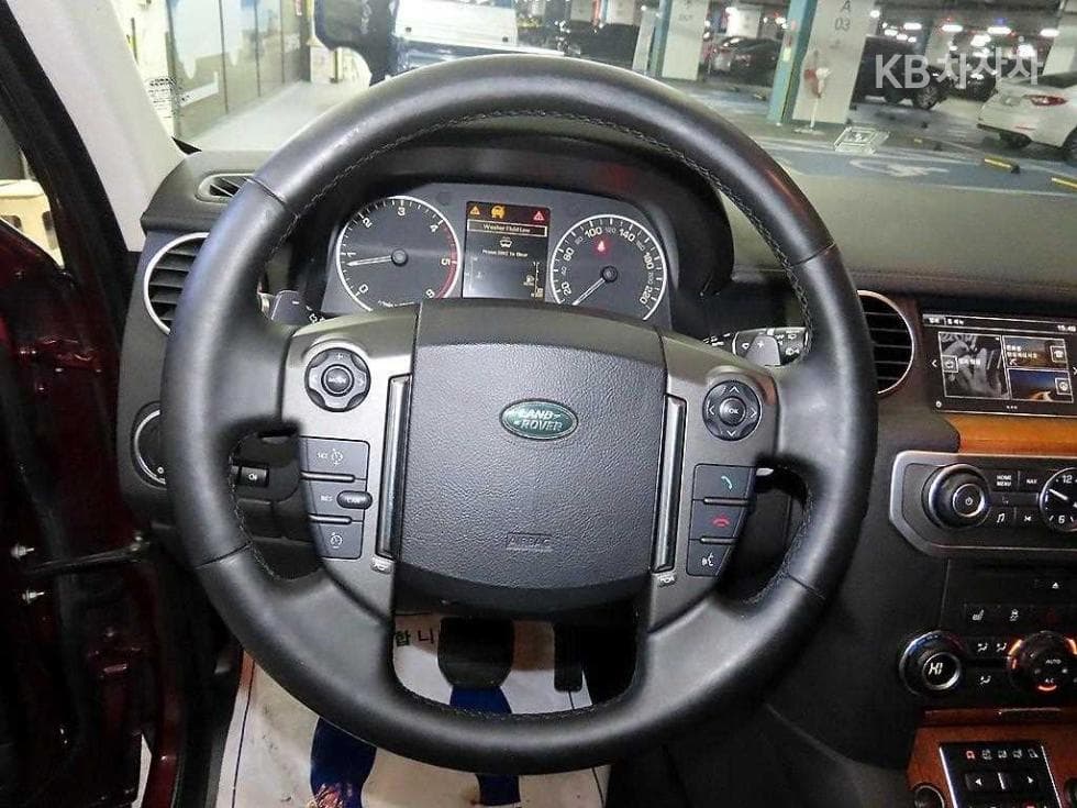 Land Rover 디스커버리43.0 SDV6 SE - 8